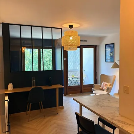 Apartment 30m2 Avec Wifi Et Parking Aix-les-Bains